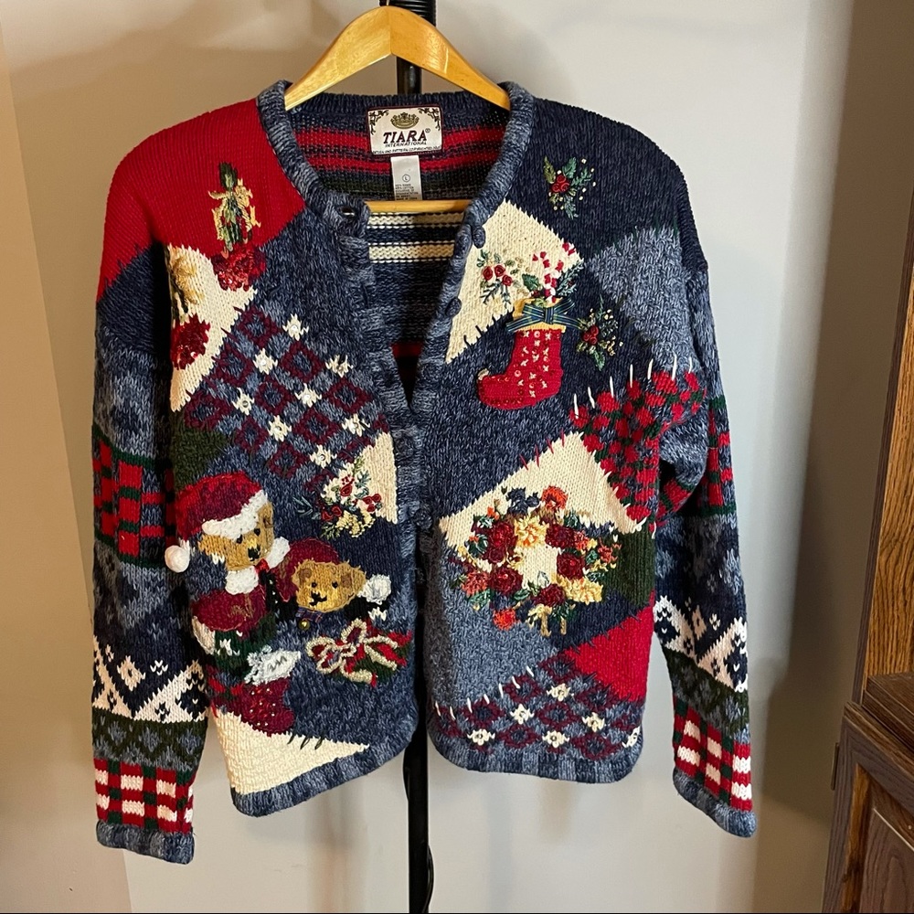 Tiara ugly Christmas sweater size L large teddy bears grandma core